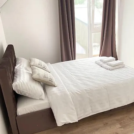 Apartment Palmes Pirmas Sezonas