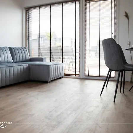 Palmes Pirmas Sezonas Apartment *