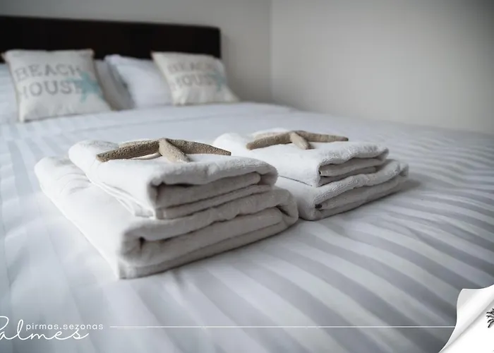 Palmes Pirmas Sezonas *